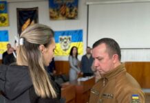 У Павлограді вручили нагороди Захисникам України