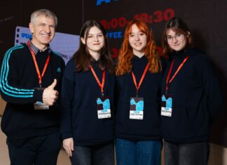 Павлоградські робототехніки знову серед найкращих!