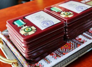 У Павлограді нагородили Захисників України