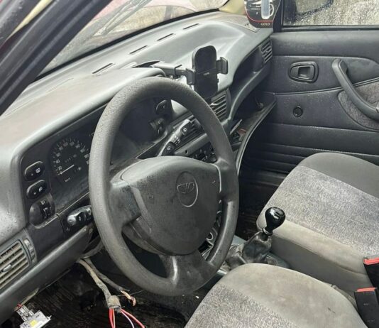 У Павлограді чоловік намагався викрасти автівку військовослужбовця