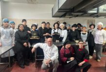 У Західно-Донбаському професійному ліцеї провів майстер-клас італійський шеф-кухар