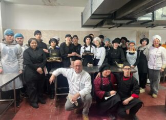 У Західно-Донбаському професійному ліцеї провів майстер-клас італійський шеф-кухар