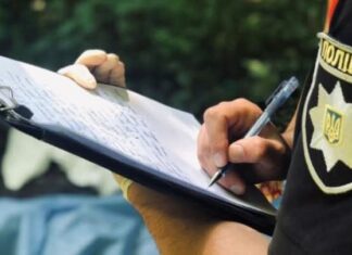 У Павлограді 19-річний правопорушник намагався порвати протокол