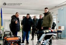 Очільник Дніпропетровщини перевірив, як працює Пункт незламності в одному з навчальних закладів Павлограда