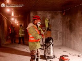 У Павлограді «з нуля» будують шкільне укриття