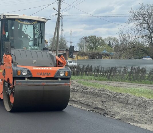Триває ремонт автошляху Мерефа – Лозова – Павлоград
