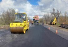 На Дніпропетровщині триває ремонт доріг: додали 2 нові напрямки
