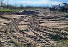 У Павлоградському районі незаконно видобували пісок