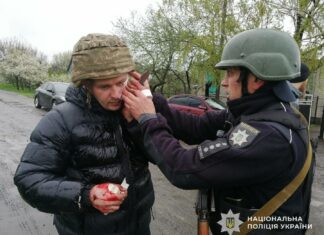 На Синельниківщині внаслідок вибуху гранати поранено п’ятьох поліцейських