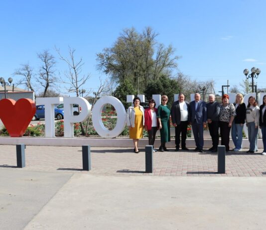 Троїцьку громаду відвідала делегація із Львівщини