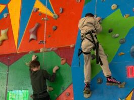 Ветерани Західного Донбасу підкорювали скеледром у Павлограді