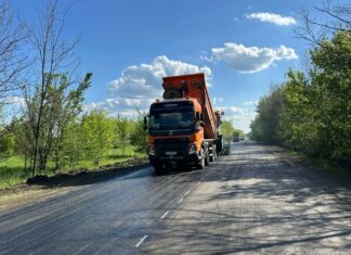 На трасі Мерефа – Лозова – Павлоград тривають ремонтні роботи