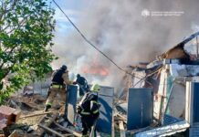 Внаслідок ворожої атаки на Павлоград загинула 8-річна дівчинка