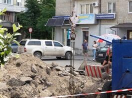 У Павлограді тривають роботи на тепломережі у провулку Музейному