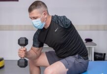 Захисник із Павлограда після важкого поранення проходить реабілітацію в обласному центрі