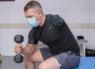 Захисник із Павлограда після важкого поранення проходить реабілітацію в обласному центрі