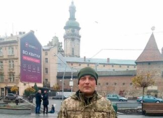 У Павлограді попрощаються із захисником Євгеном Мазуром