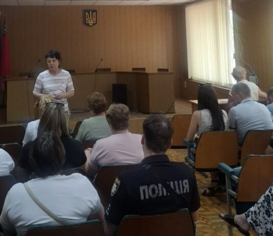 У Шахтарському списки родин з дітьми, які відмовляються від обов’язкової евакуації, передадуть правоохоронцям