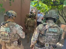 У Павлограді затримали двох чоловіків за вимагання грошей та автомобілів