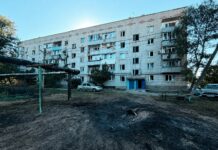 Обстріл Павлограда у День Незалежності: благодійники допомогли місцевим мешканцям