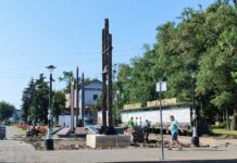 На Алеї Слави у Павлограді проводять реконструкцію