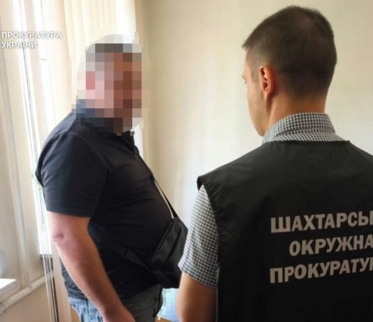 Закупив неякісне вугілля для училища зі збитками: на Синельніківщині обвинувачується депутат райради