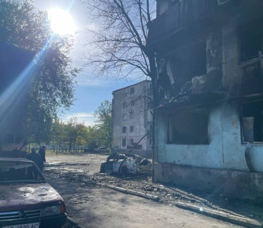 Ворожий удар по Шахтарському: постраждали понад 150 родин