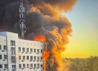 У Павлограді ворог влучив в адмінбудівлю вугільного підприємства ДТЕК